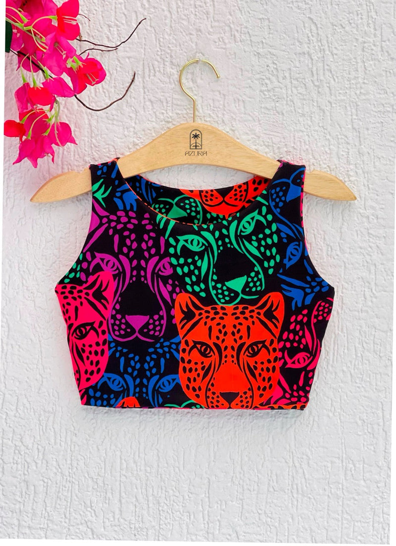Cropped Estampando Far Aura Felinos Neon